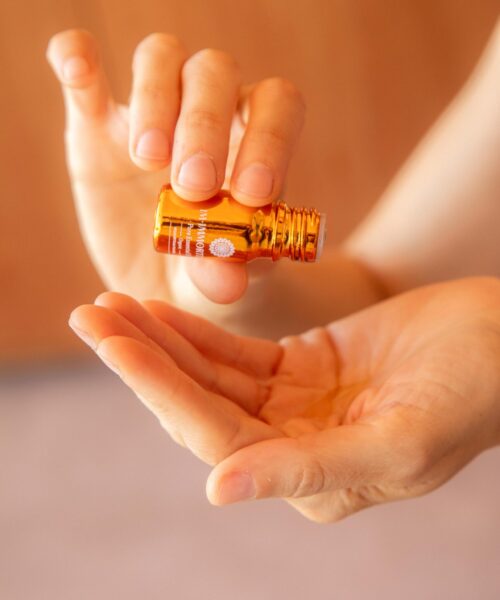 use immortelle topcially for panic attacks